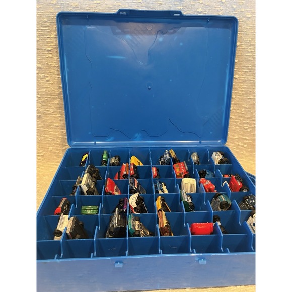 Tara Hot Wheels 48 Car Carrying Storage Case #20020 *( Case Has 42 Cars ) - Picture 4 of 4